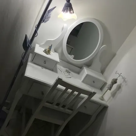 Polly Apartment *